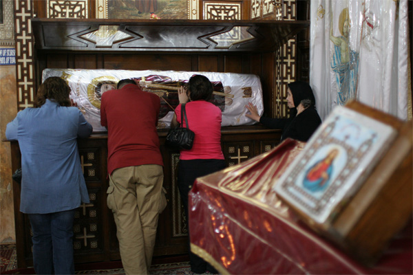  there are altars with the relics of saints Bishoy and Paul of Tammua.